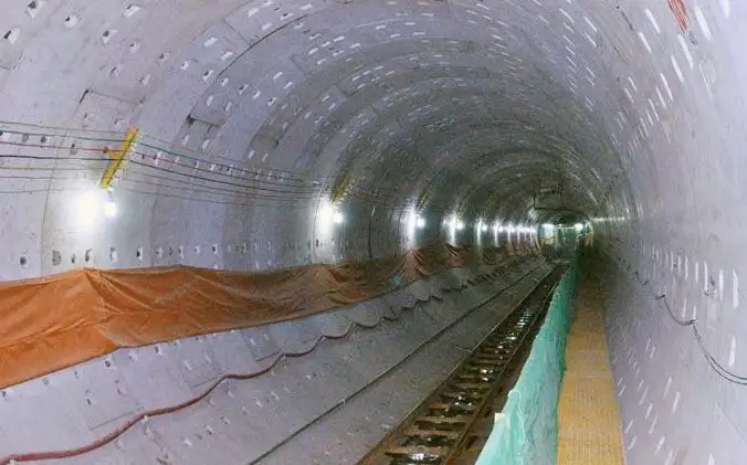 鹤峰隧道防水